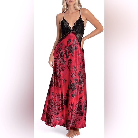 Maxi Nightgown - Picture 1 of 8